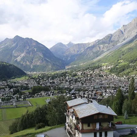 Eira Apartment Bormio