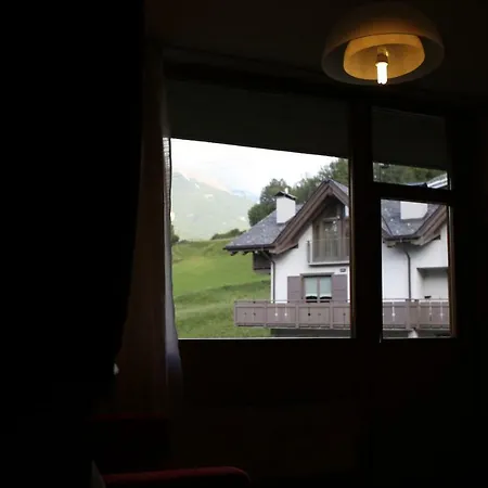 Eira Apartment *